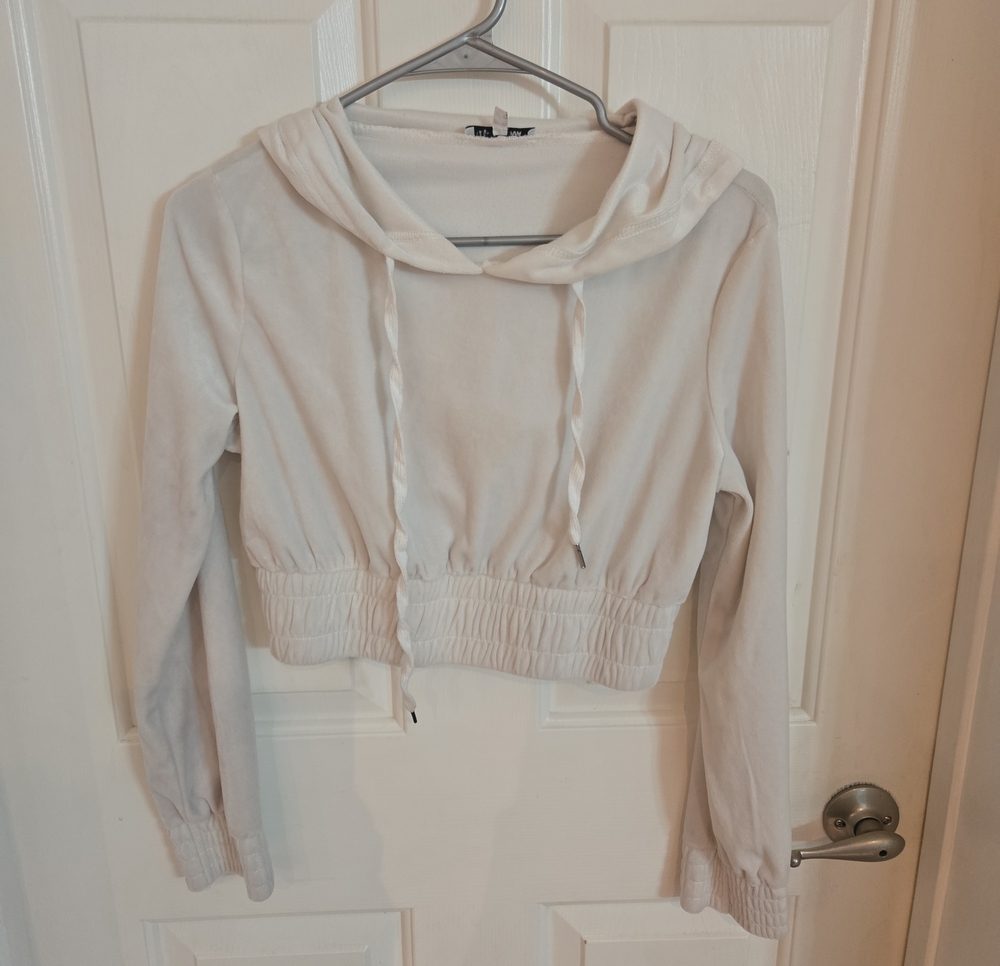 Fashion Nova Cream Cropped Hooded Pullover